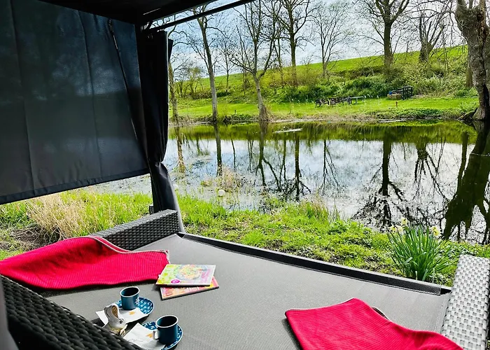 Ferienwohnung Mit Luxusbad, Terrasse Ostseenaehe