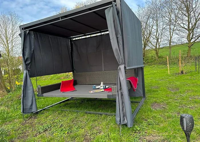 Ferienwohnung Mit Luxusbad, Terrasse Ostseenaehe