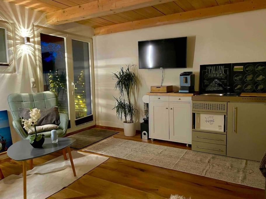 Mit Luxusbad, Terrasse Ostseenaehe Apartment Gremersdorf