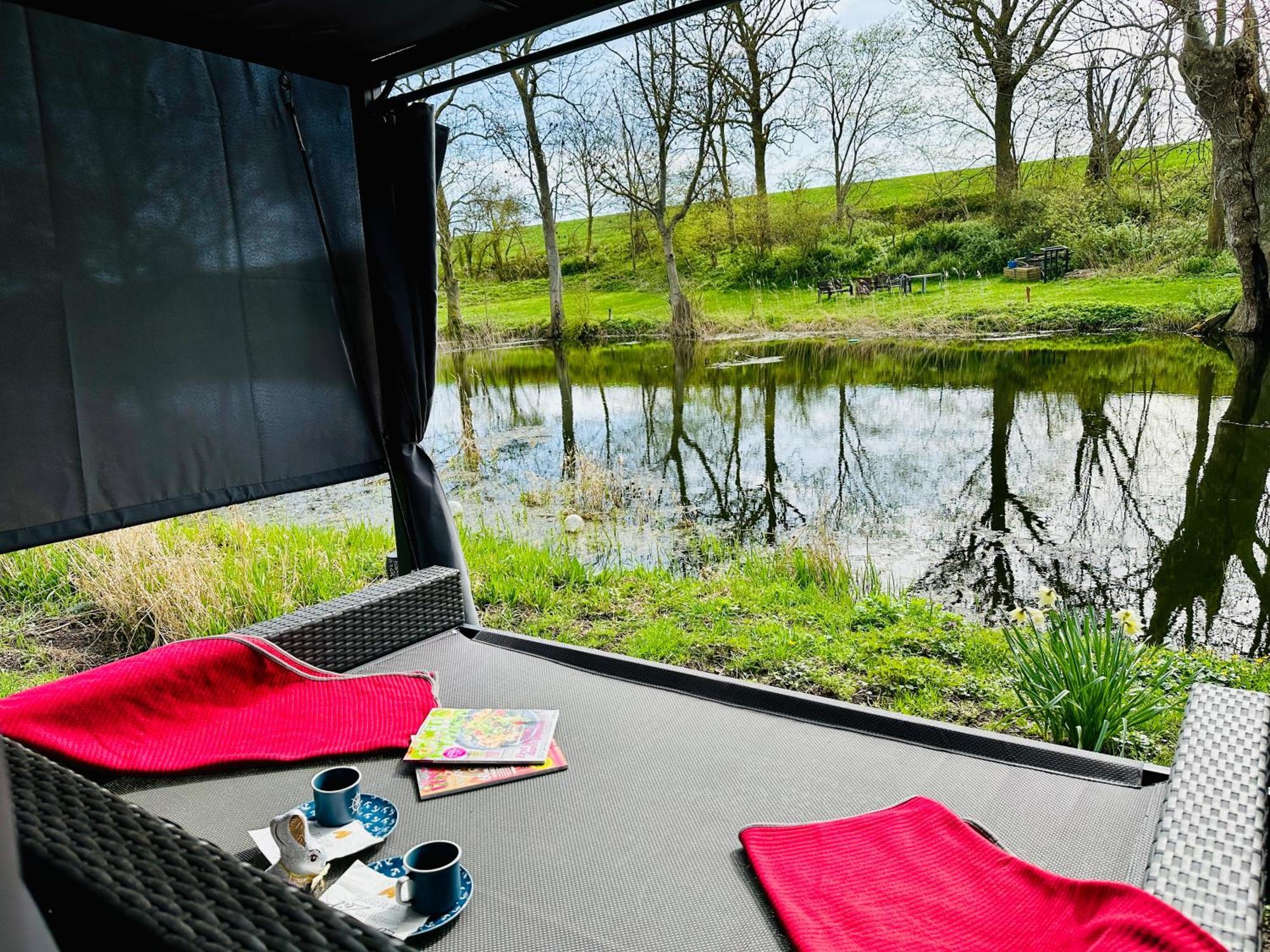Mit Luxusbad, Terrasse Ostseenaehe Apartment Gremersdorf