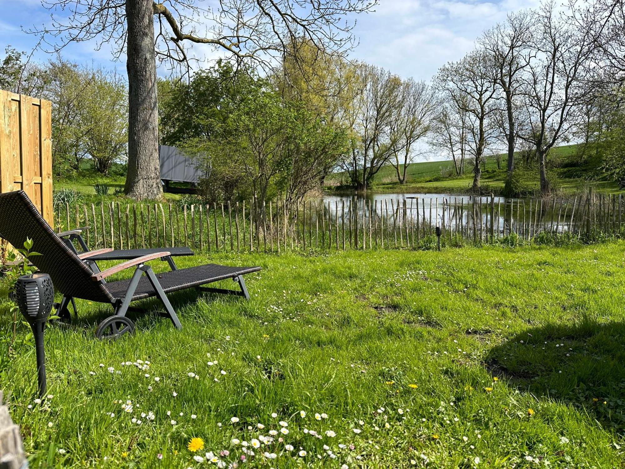 Mit Luxusbad, Terrasse Ostseenaehe Apartment